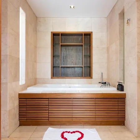 Emblem Sea 2 Bedroom Villas Da Nang Exterior photo